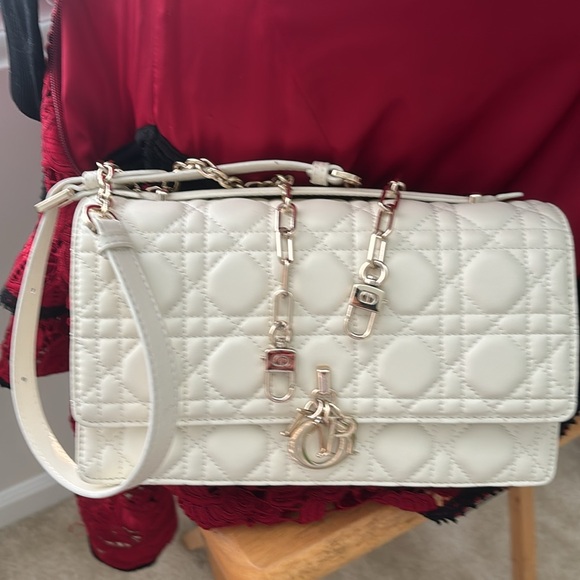 Purse - Picture 6 of 13